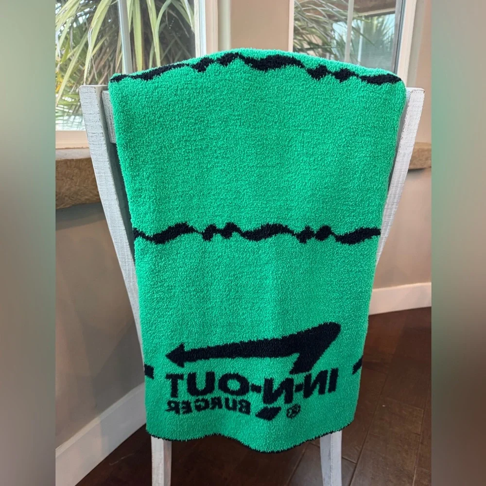 In-N-Out Burger Holiday Black and Green Throw Blanket